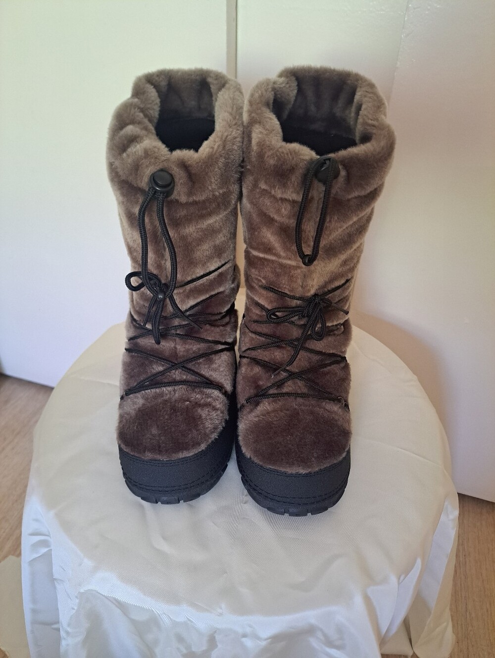 Khombu Brown Faux Fur Lace-Up Winter Boots